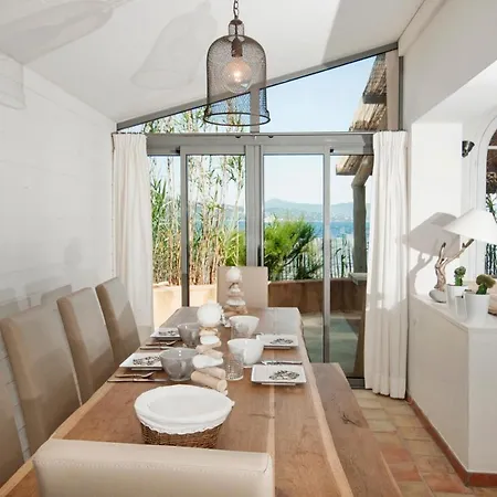 ヴィラ La Bouillabaisse Sleeps 4 Pool Air Con Wifi *